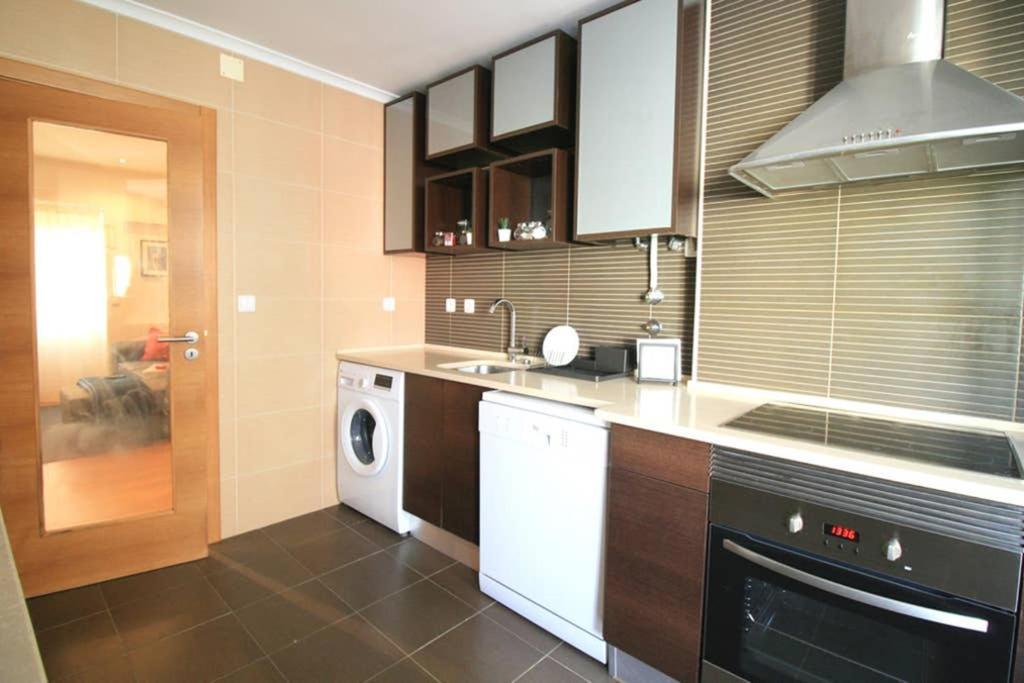 D. Joao I Apartment Almada Eksteriør billede
